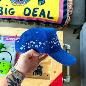 flower cap - blue